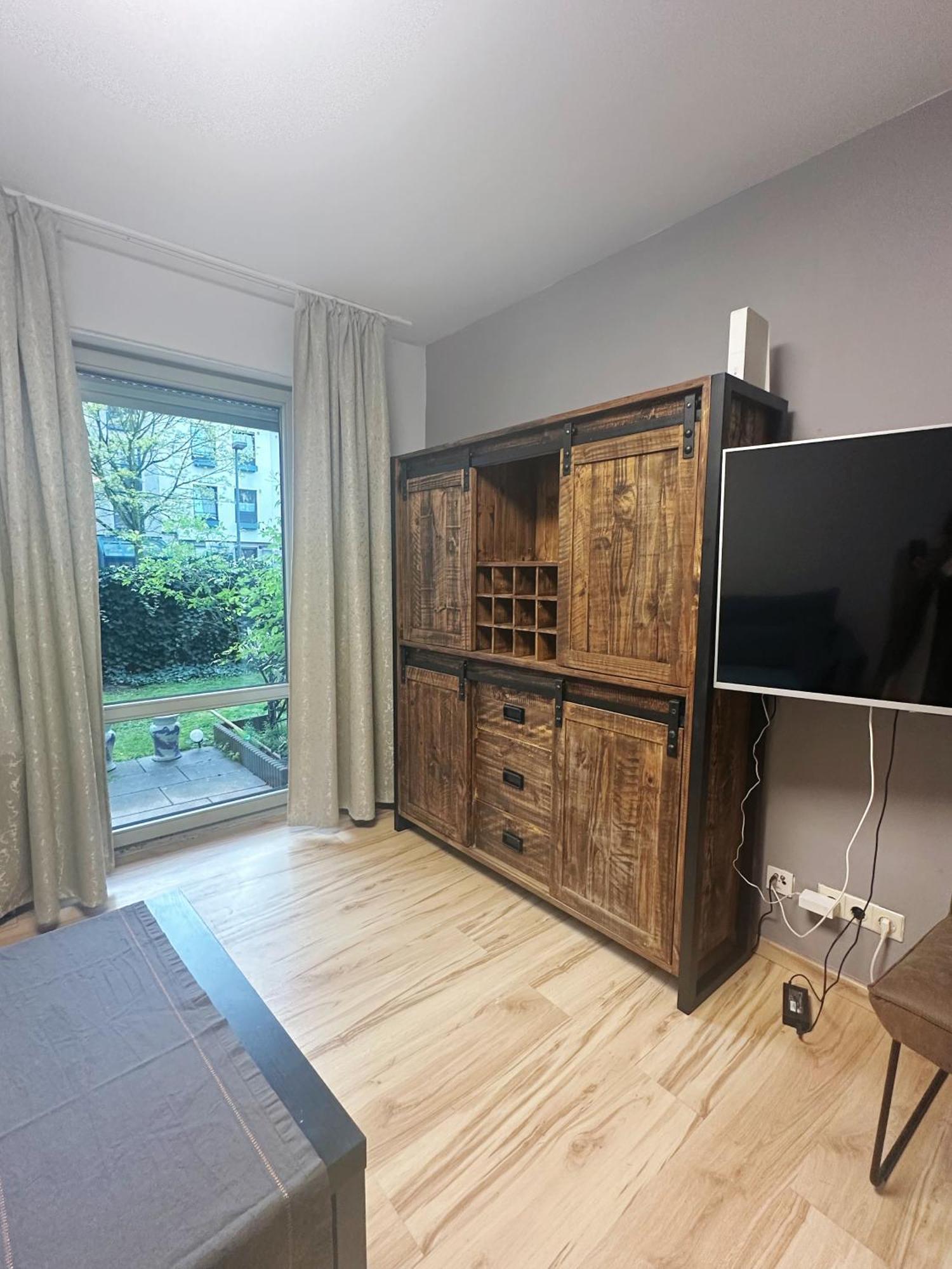 Apartament Messe Flughafen Nah Mit Waschmaschine Düsseldorf Zewnętrze zdjęcie
